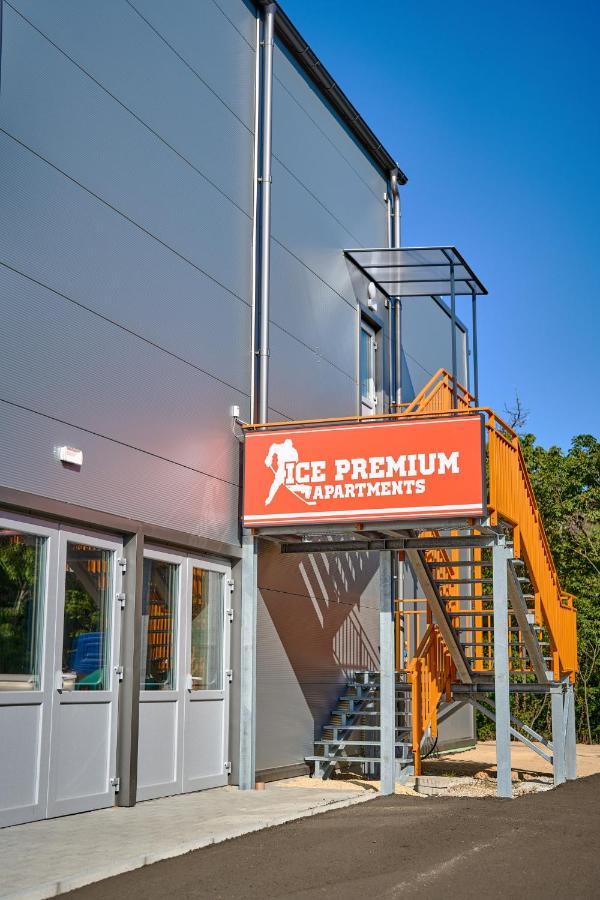 Ice Premium Apartments Veszprém Exterior foto